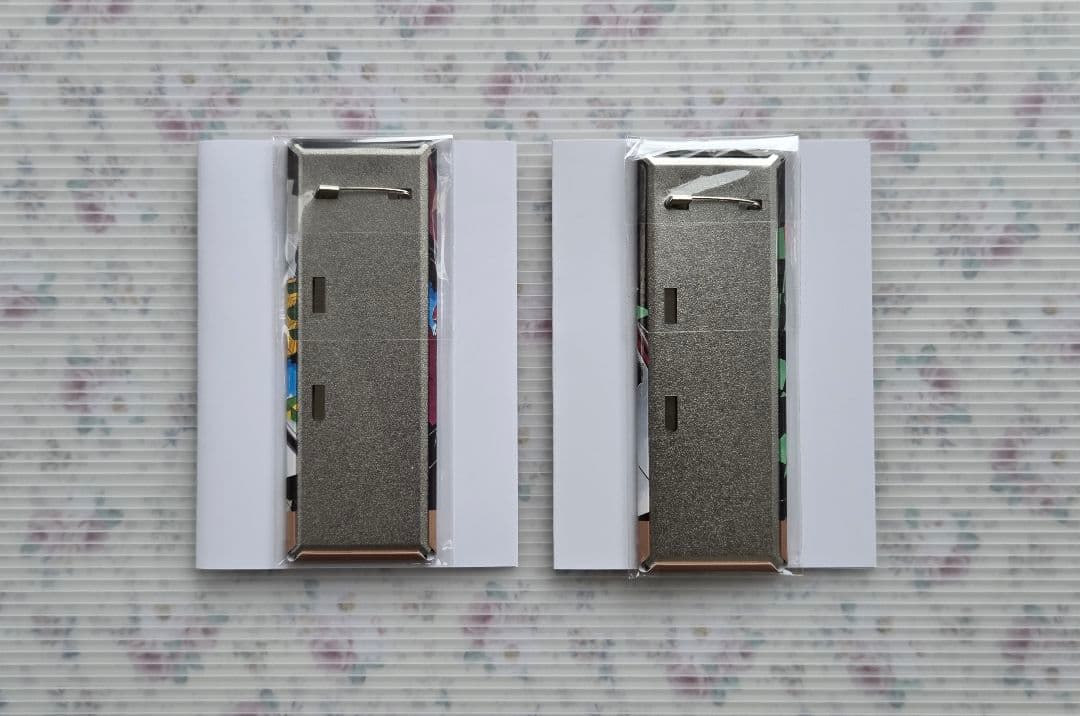 鬼滅の刃 絵札缶バッジ 原作缶バッジ 第1弾 冨岡義勇 竈門炭治郎