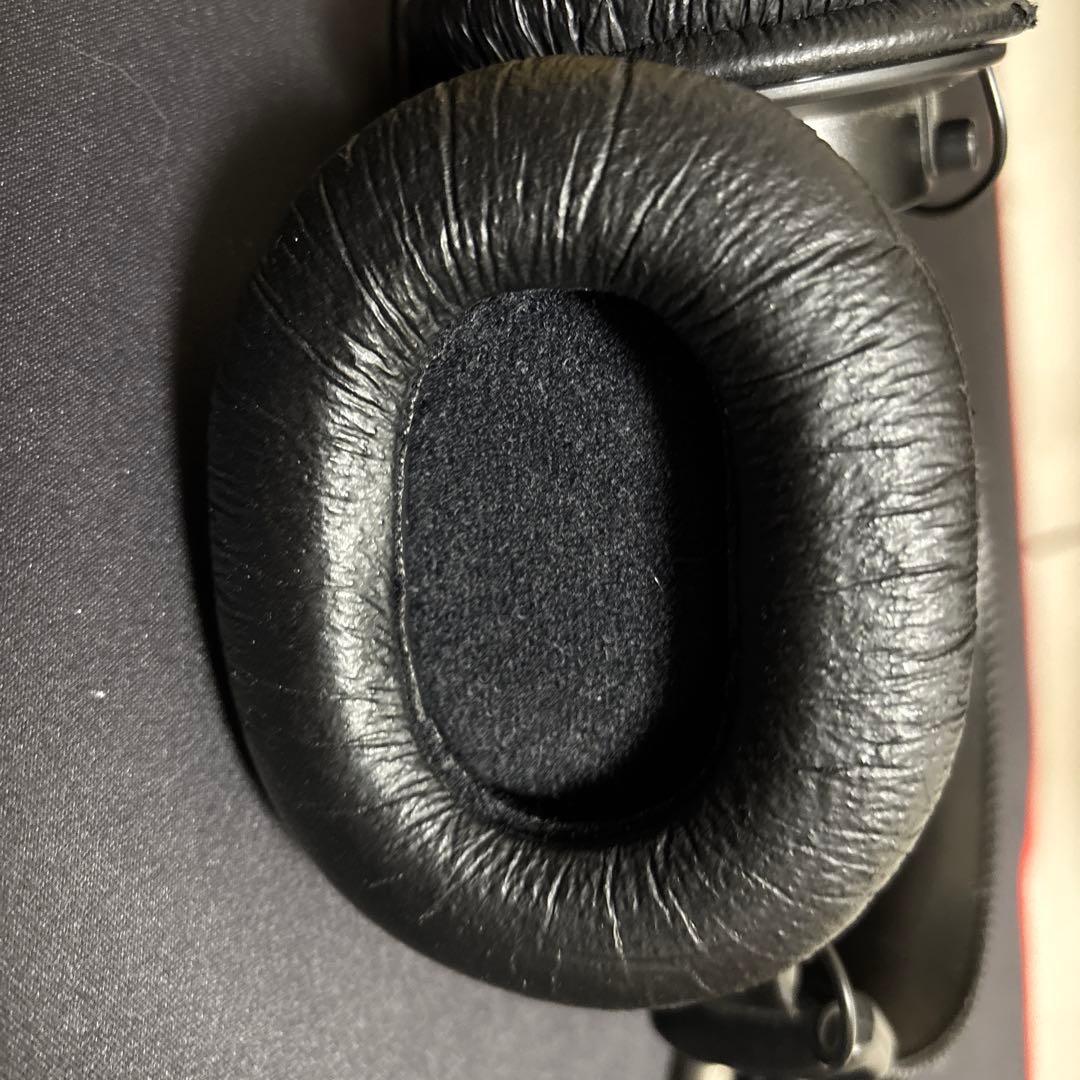 【廃盤】‎SONY MDR-V6 モニターヘッドホン 有線