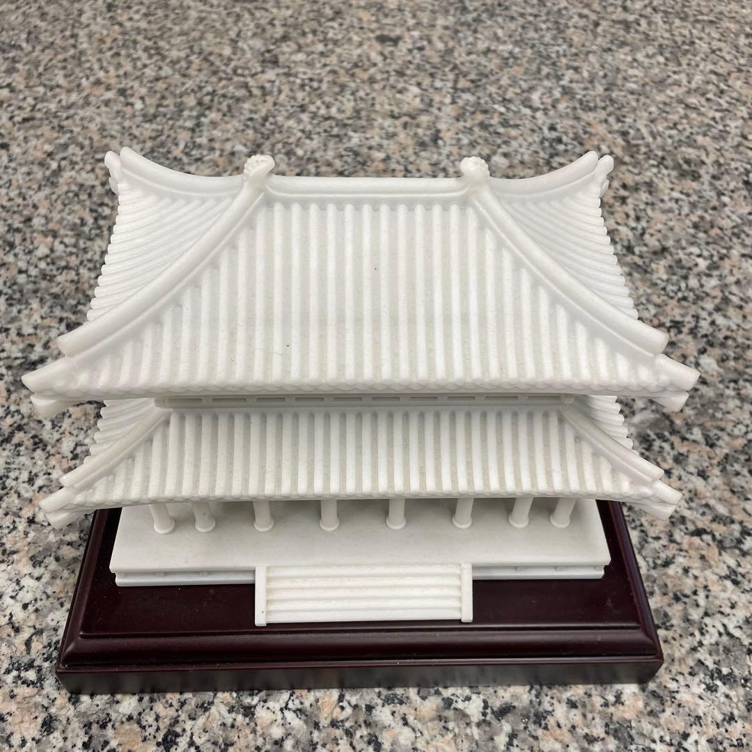 あ*っ様 大理石置物 善霊堂 統一教会 インテリア 台座付き 伝統的 アンティー