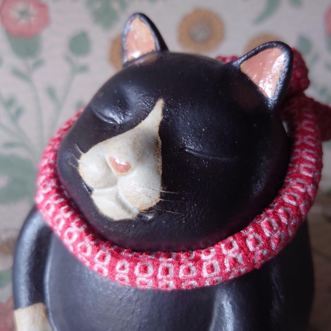 瞑想猫(*´꒳`*) 黒猫　ハチワレ
