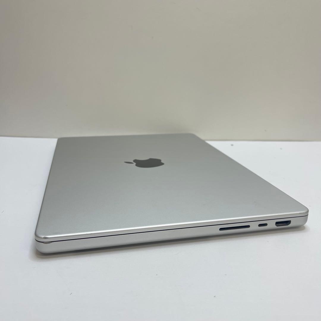 MacBook本体 Macbook pro 2021 14inch M1 Pro 16GB 512G