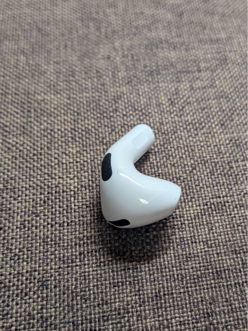 Apple AirPods 4世代 片耳 L 片方 左耳 1083