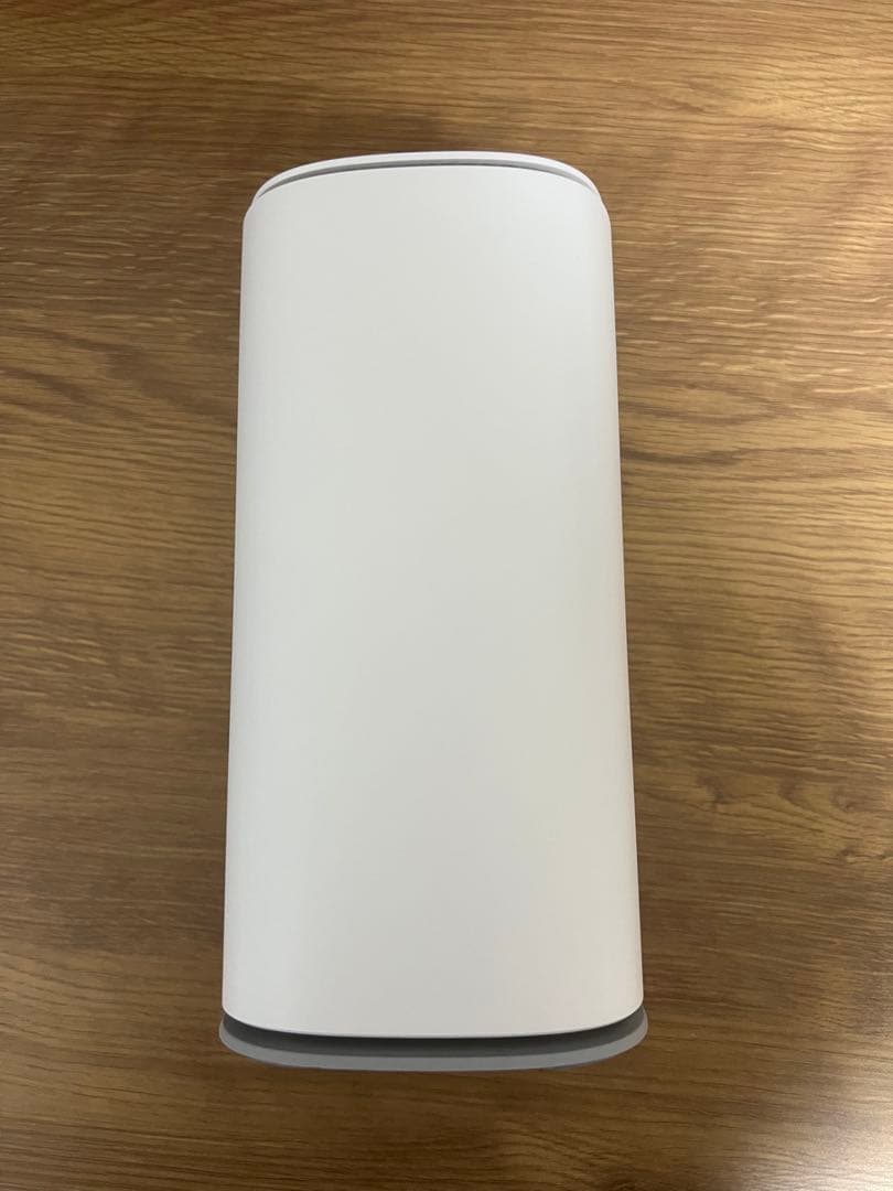 5G対応 WiFiホームルーター（超美品） 完済済み