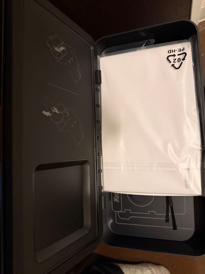 iRobot J7+ ロボット掃除機 ブラック