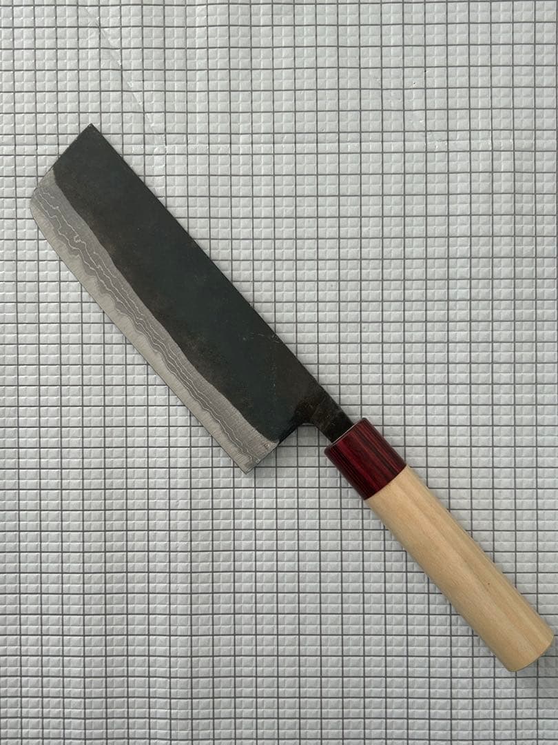 包丁 菜切包丁 菜切 ダマスカス 安来鋼青紙２号 165mm 黒打ち 朴丸柄