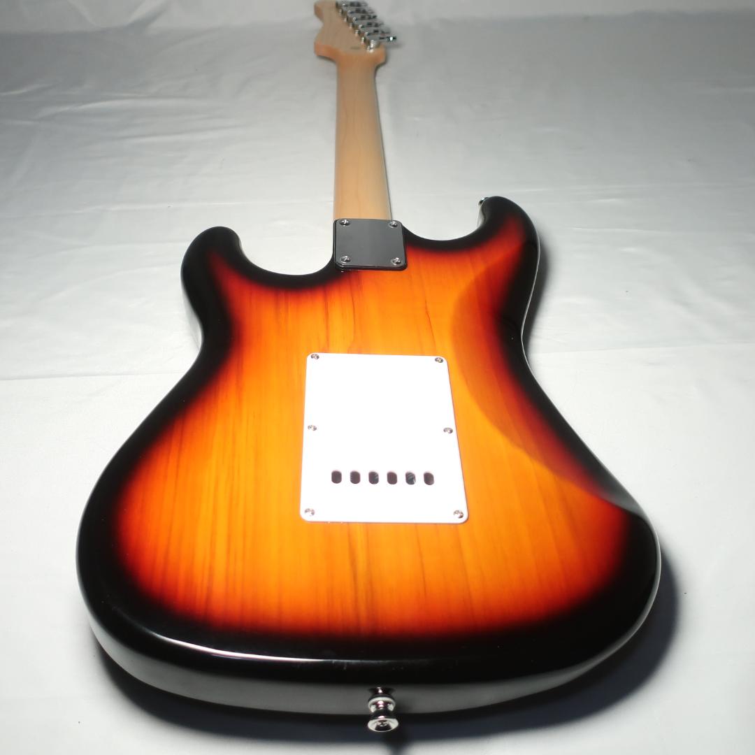 ほぼ未使用 PHOTOGENIC ストラトキャスター エレキギター ブラウン