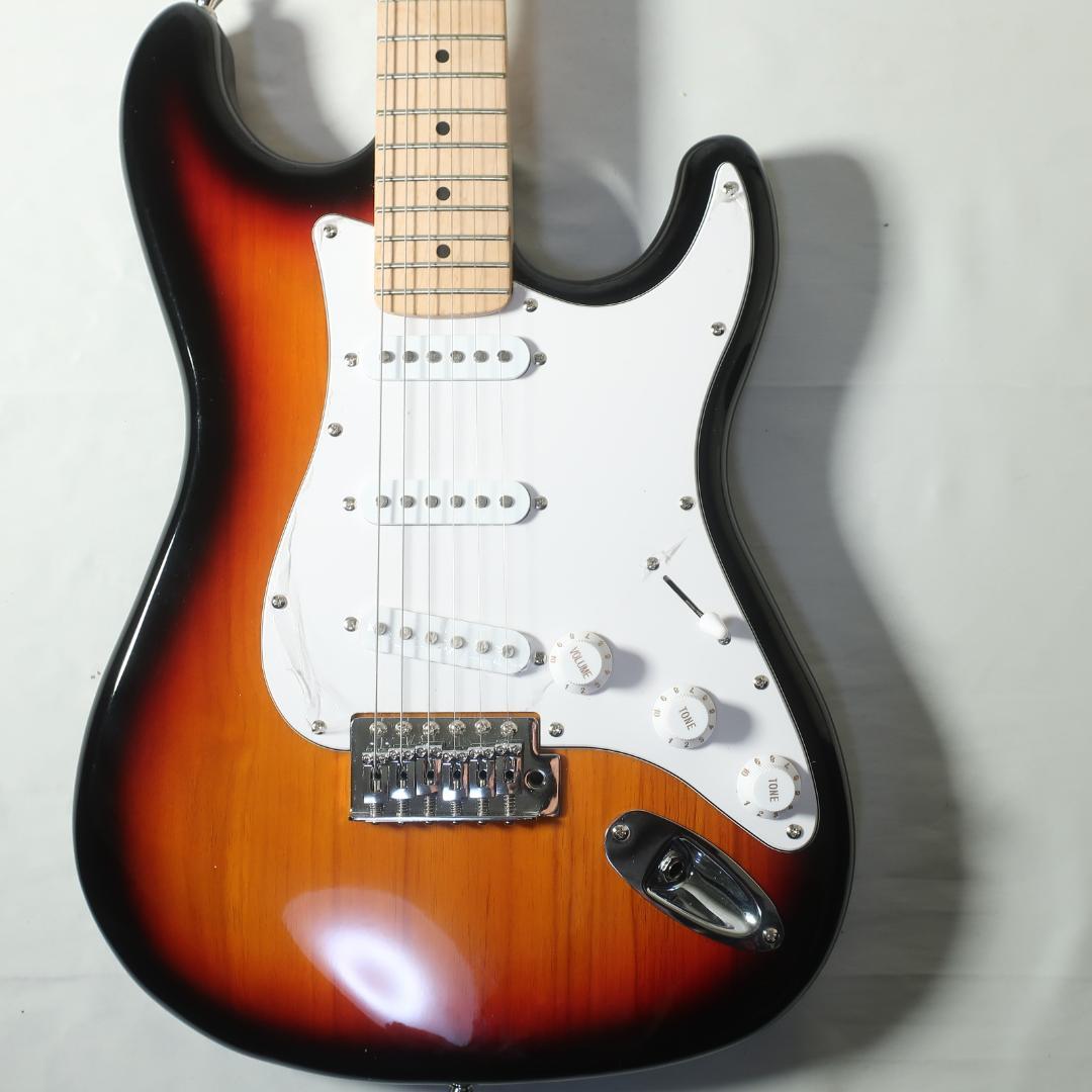 ほぼ未使用 PHOTOGENIC ストラトキャスター エレキギター ブラウン