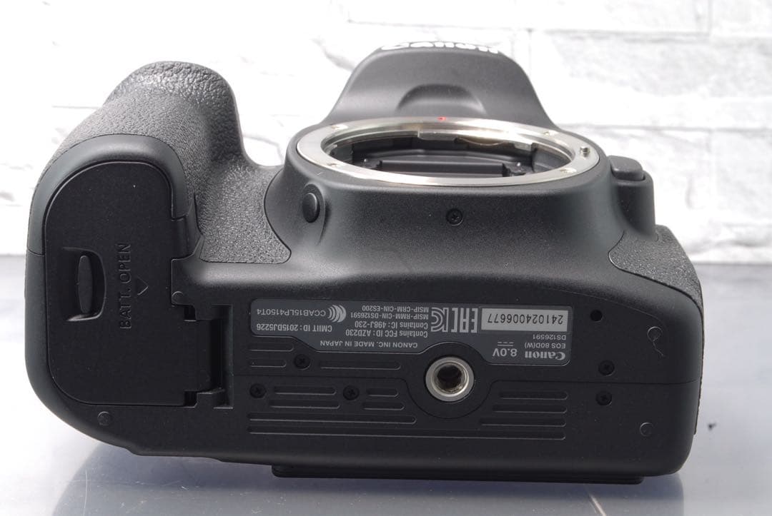 【限定値下げ中】 Canon EOS 80D ダブルレンズキット Wi-Fi搭載