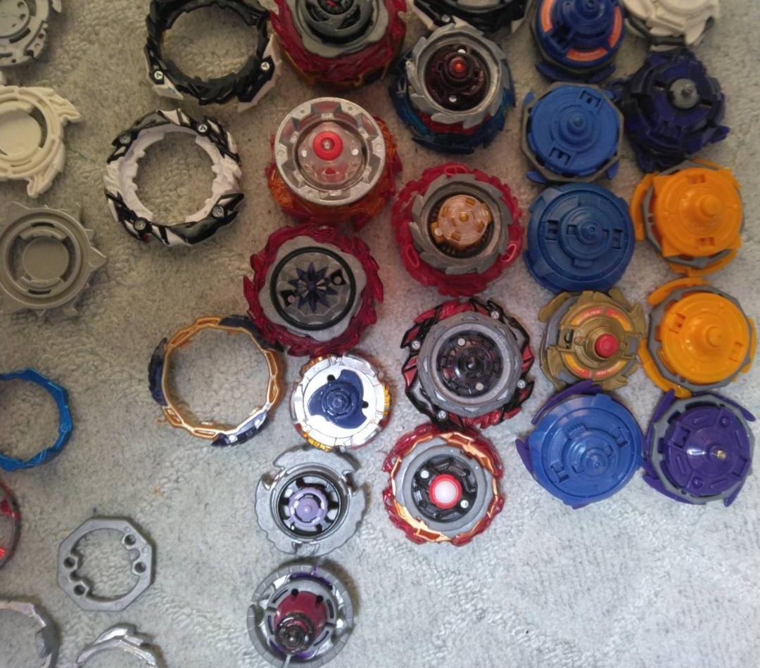 ベイブレード　爆転　メタルファイト　バースト　世代ごちゃまぜ　まとめ売り