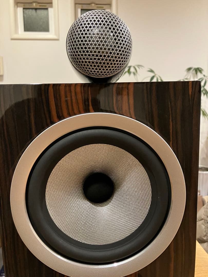 スピーカー・ウーファー Bowers&Wilkins 705 S2 Signature
