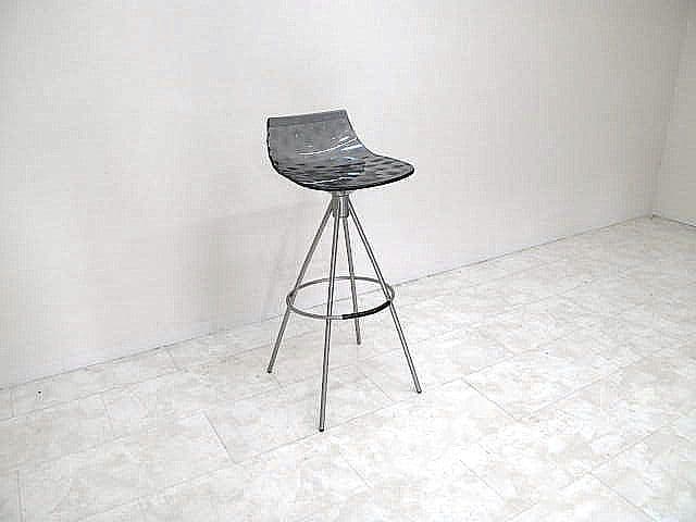 カリガリス コヌビア 「アイス」ハイチェア　　　カウンターチェア　スツール