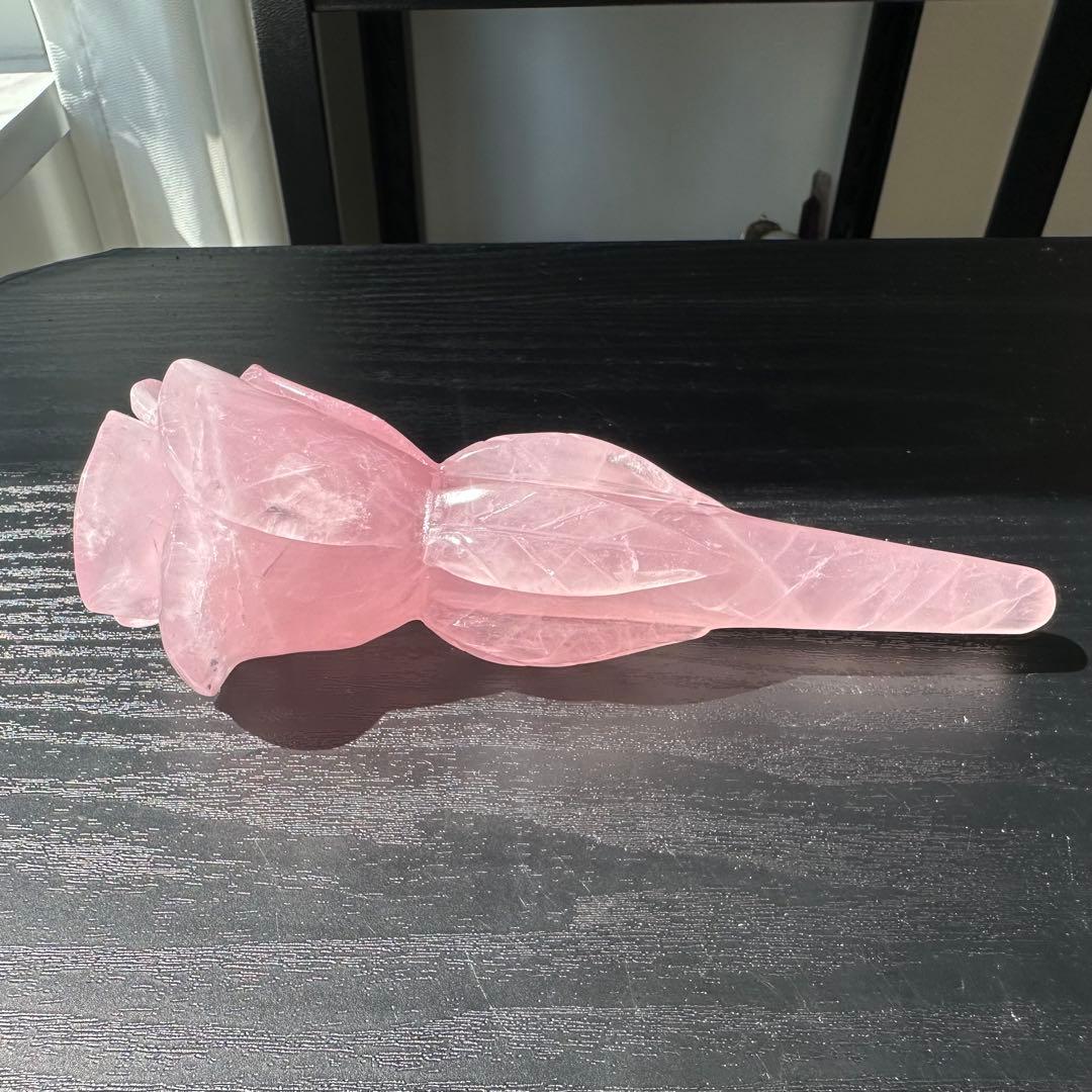 天然石ローズクォーツの薔薇　置物　彫物NO.031811