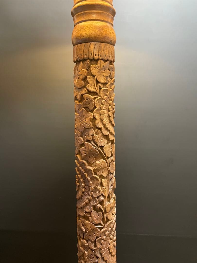 アンティーク　フロアランプ フロアライト　木彫