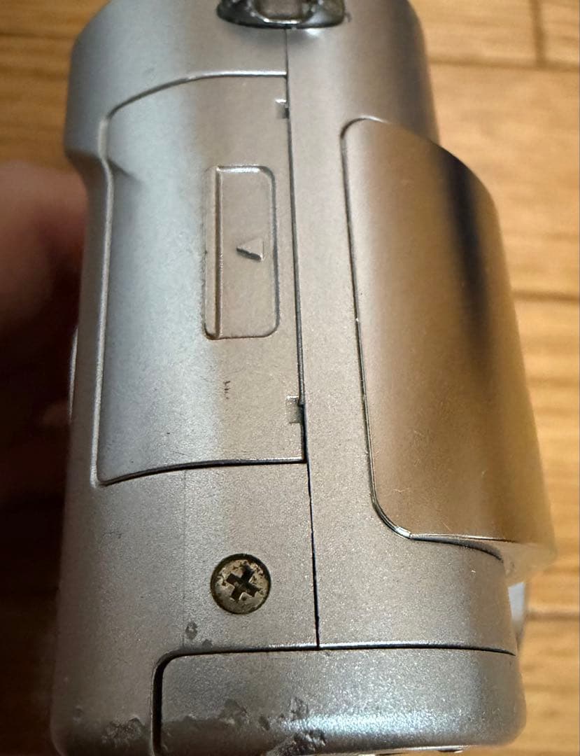 Panasonic LUMIX DMC-LZ2-S シルバー 【単3電池で動く】