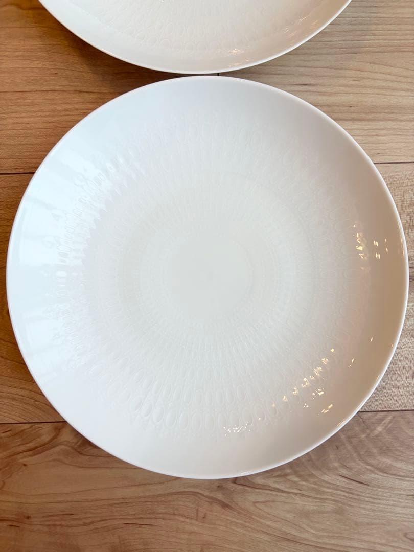 100周年記念 ローゼンタール　スタジオライン 直径約21cmの中皿２枚セット