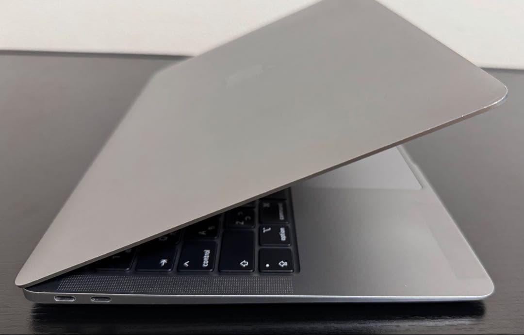 MacBook Air M1 16GB 512GB 充放電275 残量86%