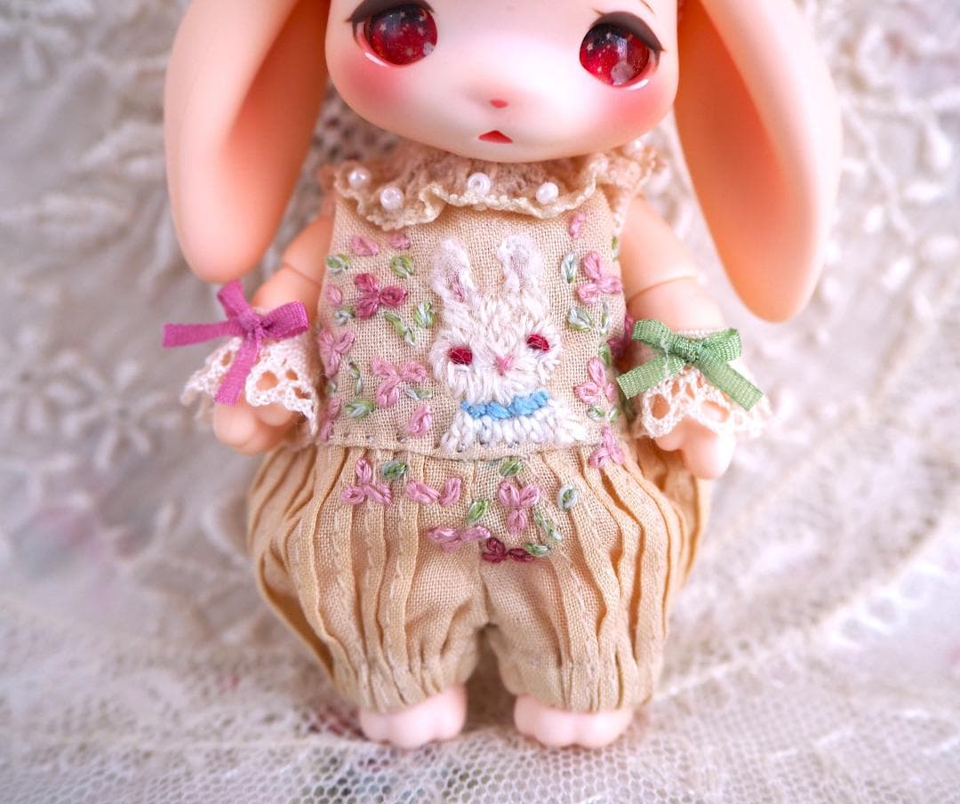 p*a様 usagi刺しゅうclassicロンパース cocoriang kum