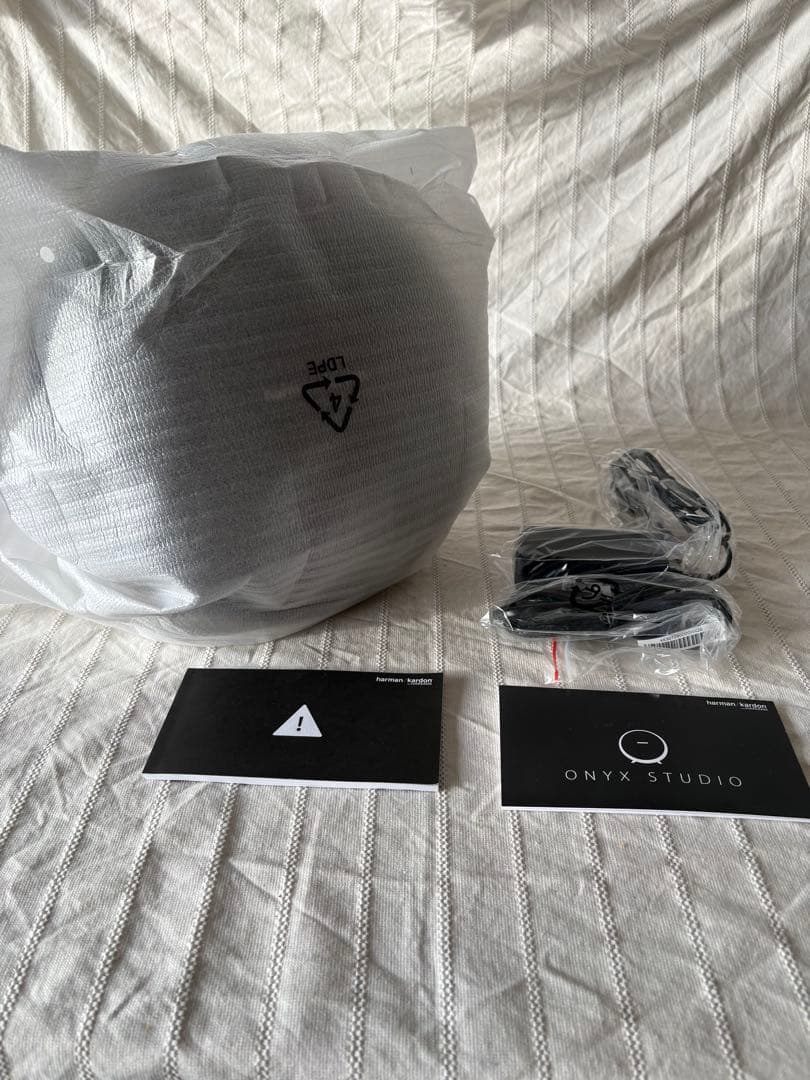 Harman Kardon ONYX STUDIO（箱・付属品完備）