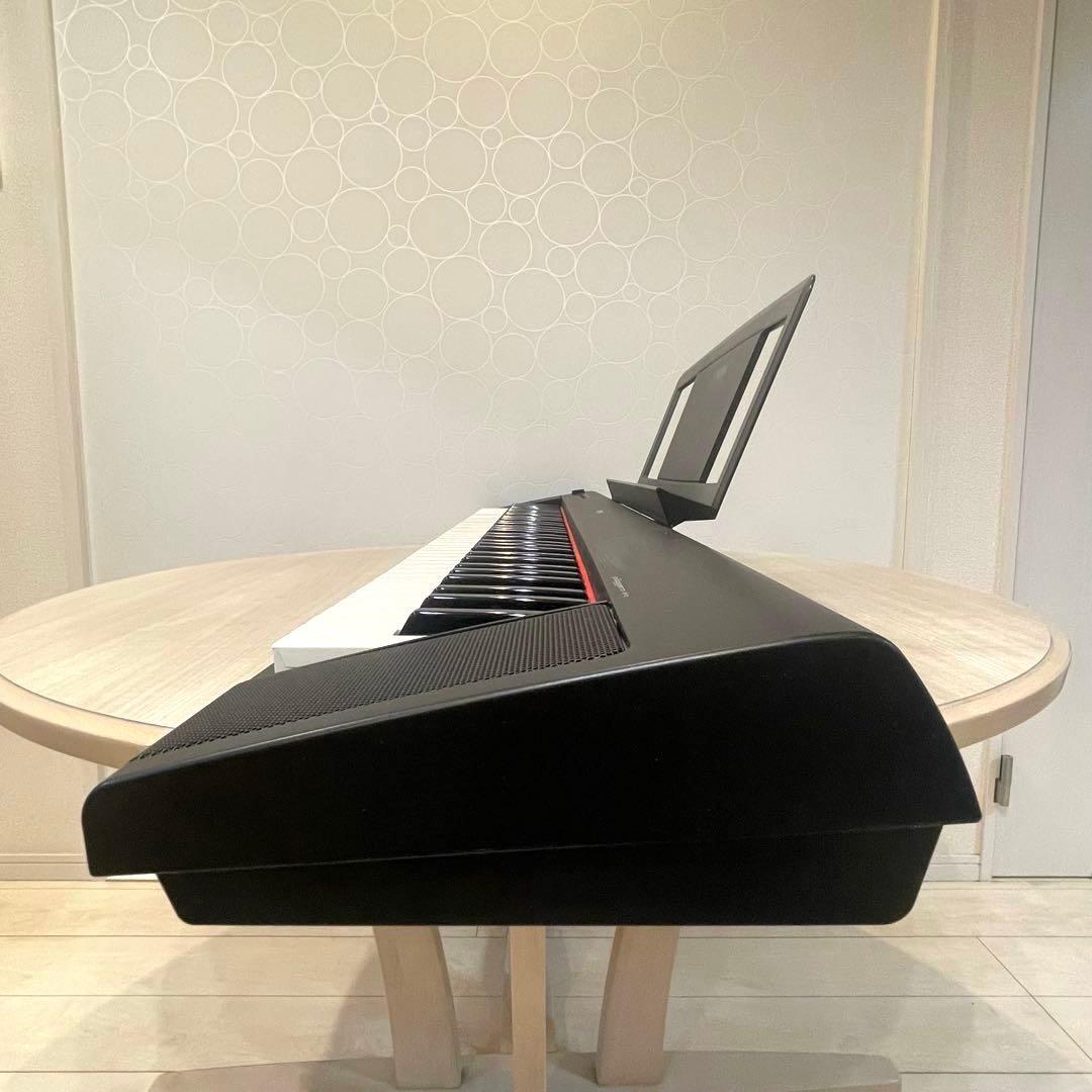 美品 YAMAHA piaggero NP-31 電子キーボード 76鍵 軽量