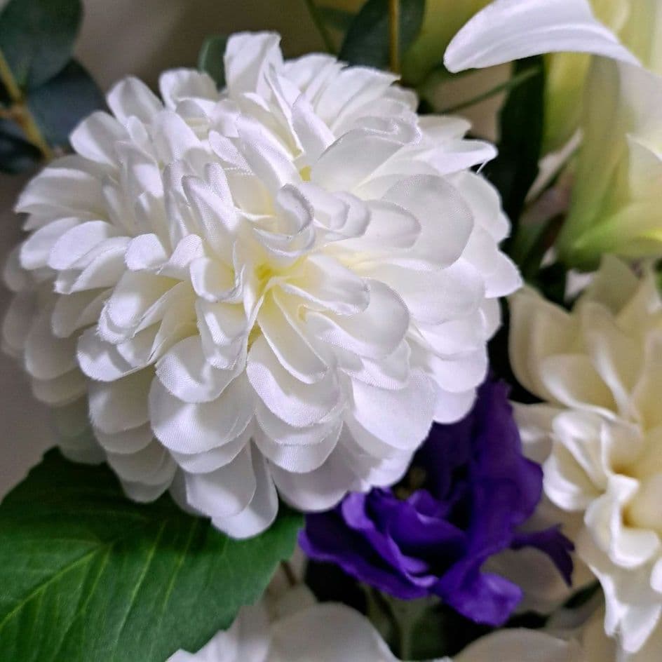 お墓用造花仏花　全長49cm. 一対　新品未使用リアル供花　仏壇前でもNo267