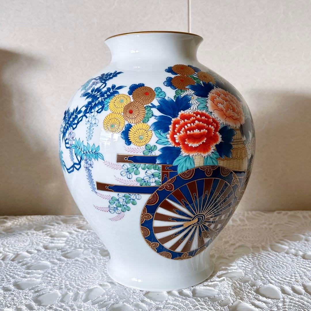 K916/香蘭社 染錦花車 花瓶 磁芸工房謹製 金彩 花器 有田焼 壺 花入
