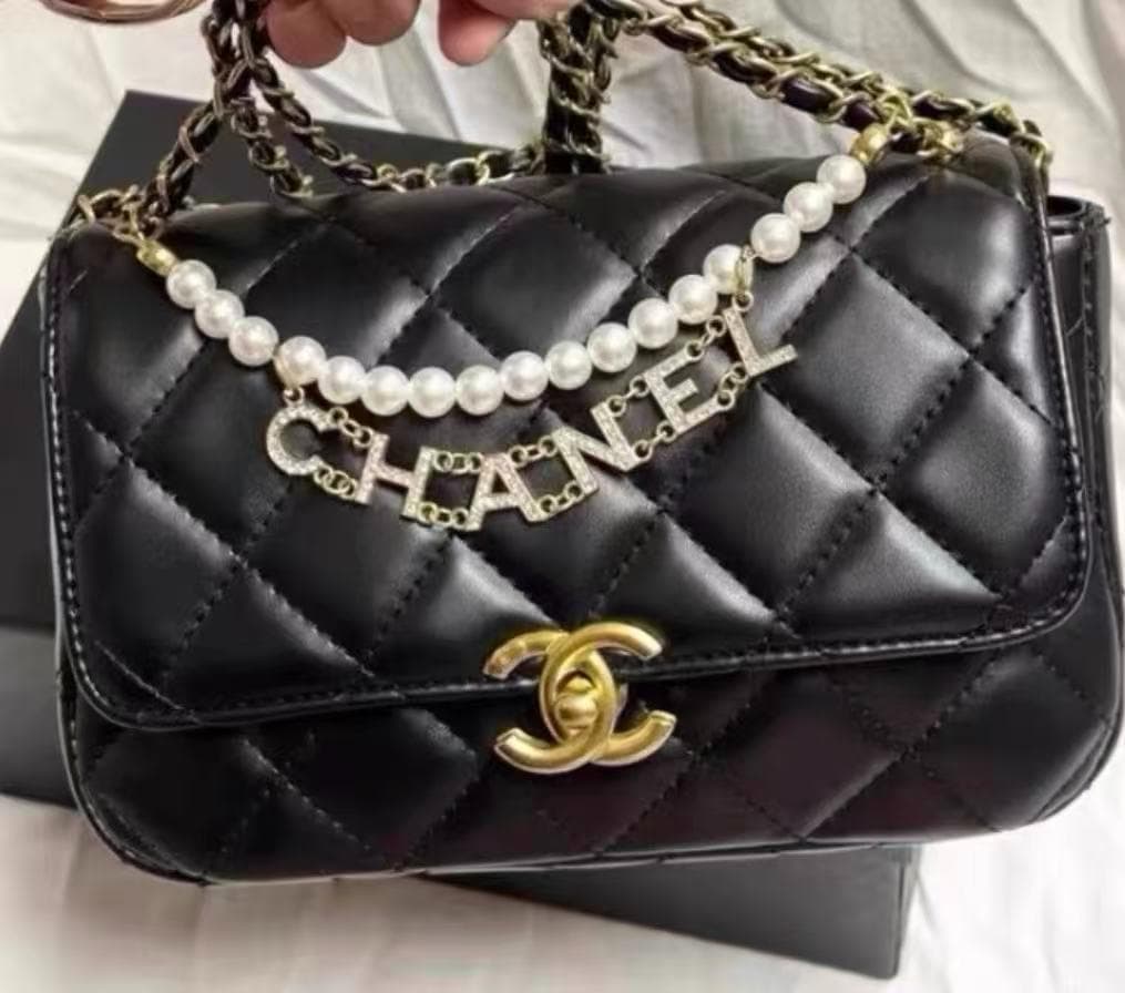 VIP限定 ブラック ショルダーバッグ 特定のブランドには属しておりません