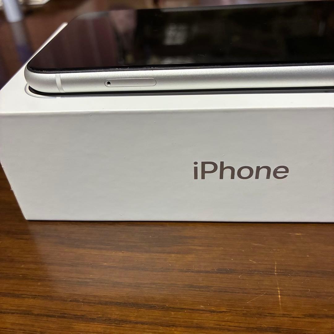 iPhoneXR ホワイト 64GB バッテリー86％