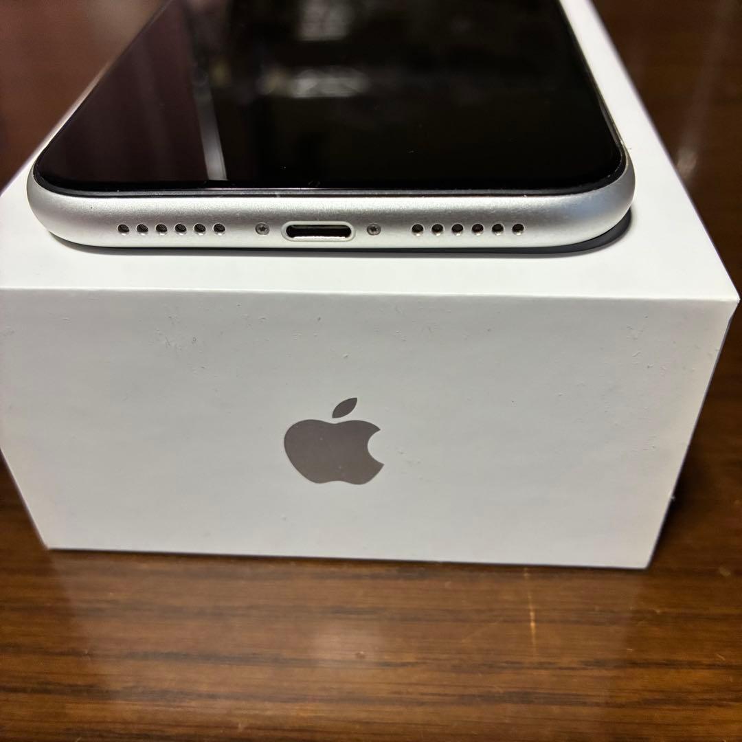 iPhoneXR ホワイト 64GB バッテリー86％