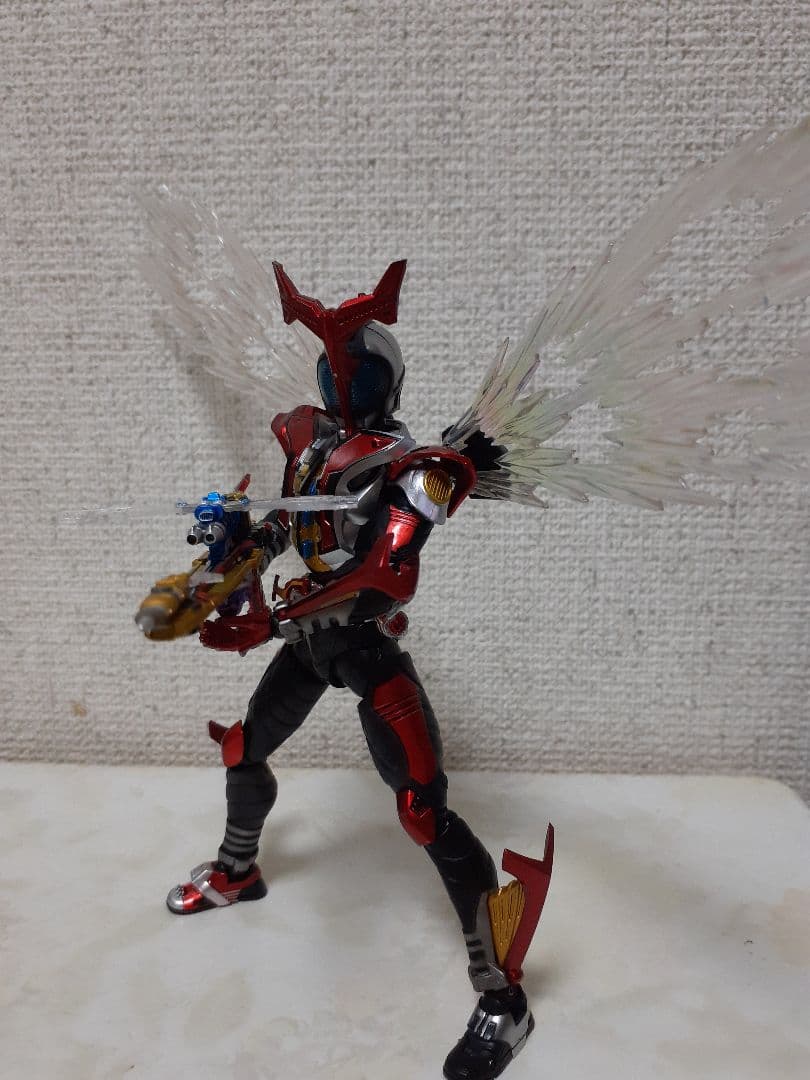 現状品 海外版 真骨彫風フィギュアーツ 仮面ライダーハイパーカブト