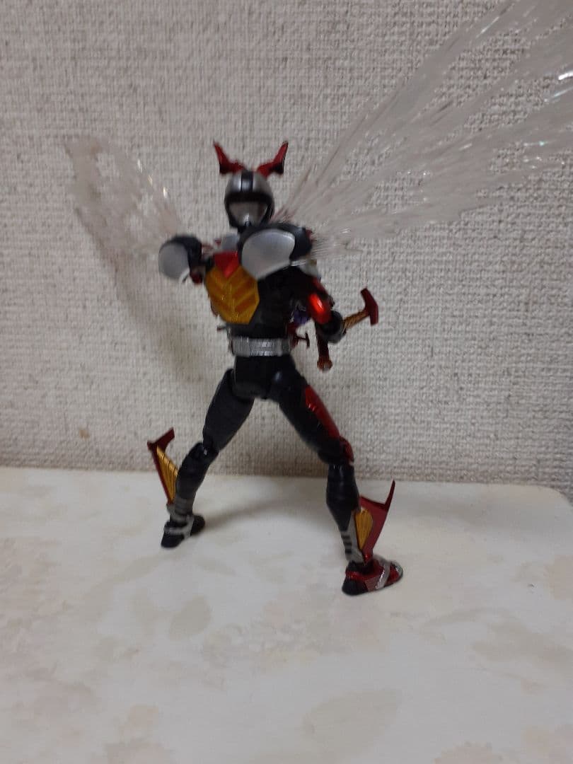 現状品 海外版 真骨彫風フィギュアーツ 仮面ライダーハイパーカブト