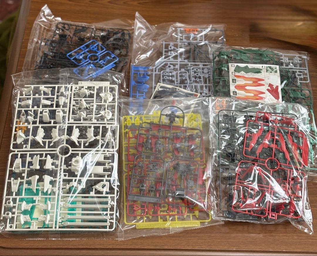 ダンボール戦機 ジェノック第1小隊セット