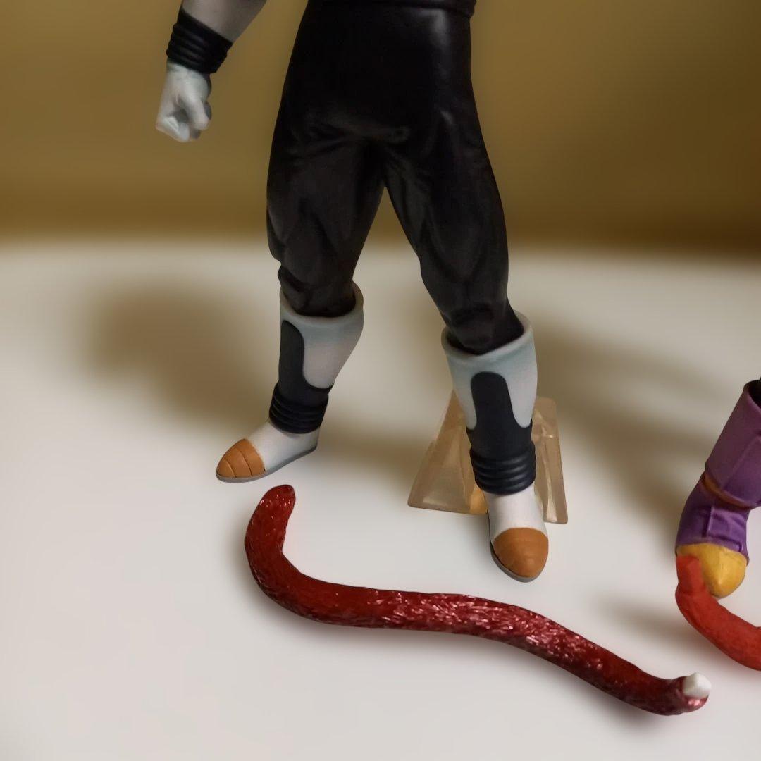 ベジータフィギア