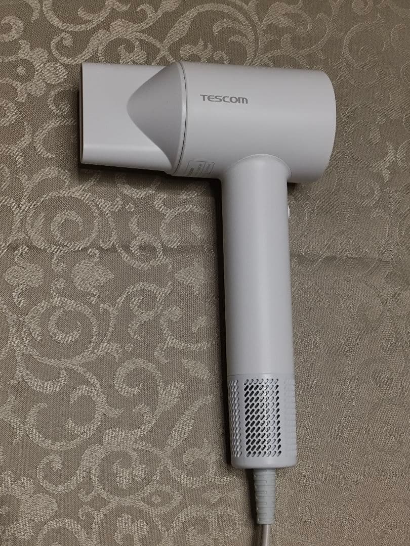 美品　テスコム　ドライヤー白