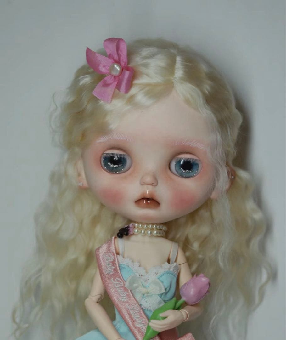 海外作家様 カスタムブライス 特別 スペシャル アルビノ 個性的 ヒロイン