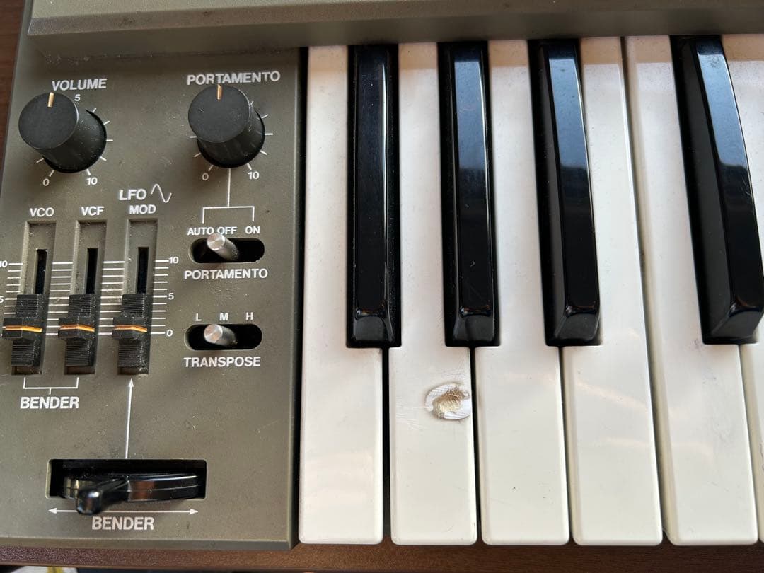 Roland SH-101 アナログシンセサイザー【ジャンク】