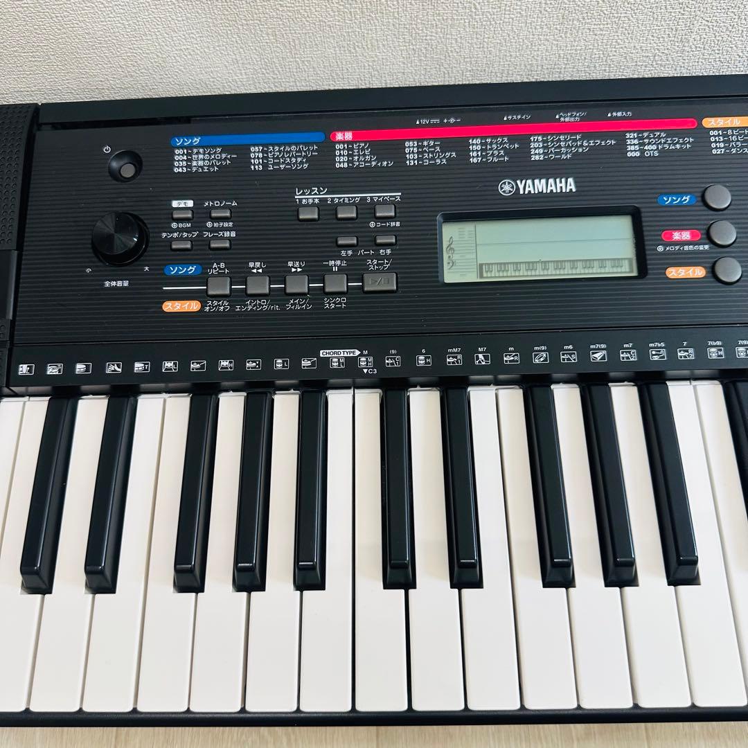 YAMAHA ヤマハ　PSR-E263 キーボード