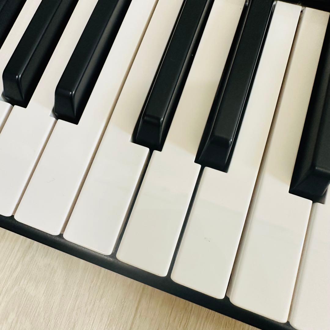 YAMAHA ヤマハ　PSR-E263 キーボード
