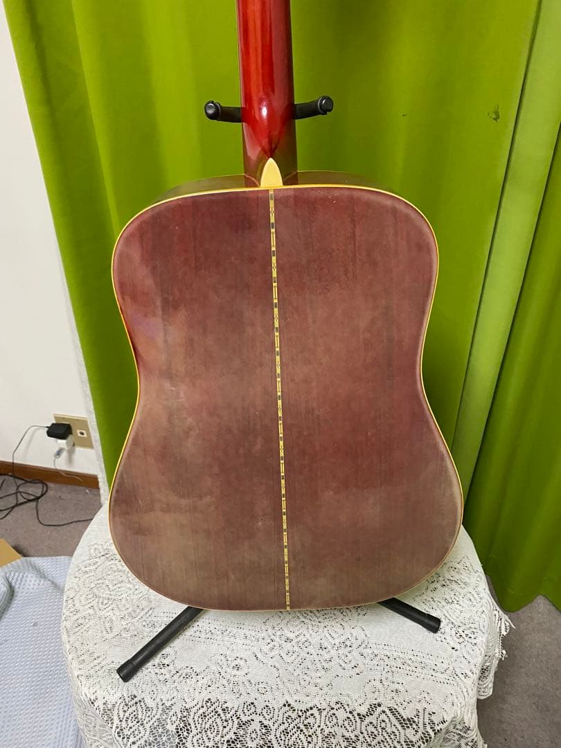 カントリーしようぜ！モーリス ハミングバードDOVE エレアコ 音出し良好！