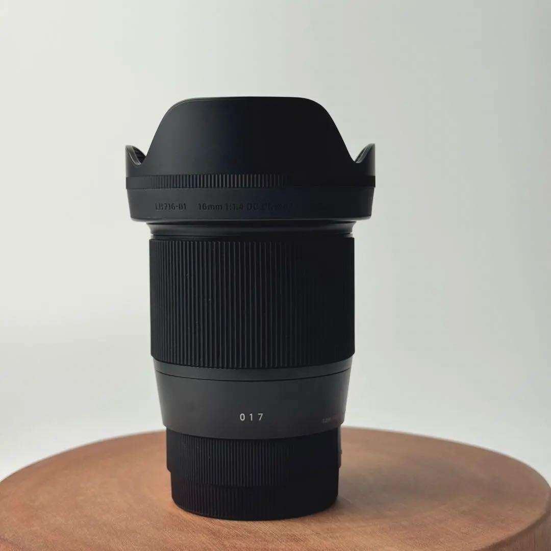 ろ*ん様 【美品】SIGMA 16mm F1.4 DC DN レンズ　APSC