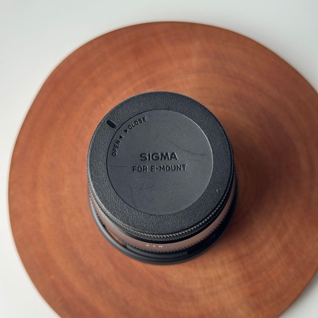 ろ*ん様 【美品】SIGMA 16mm F1.4 DC DN レンズ　APSC