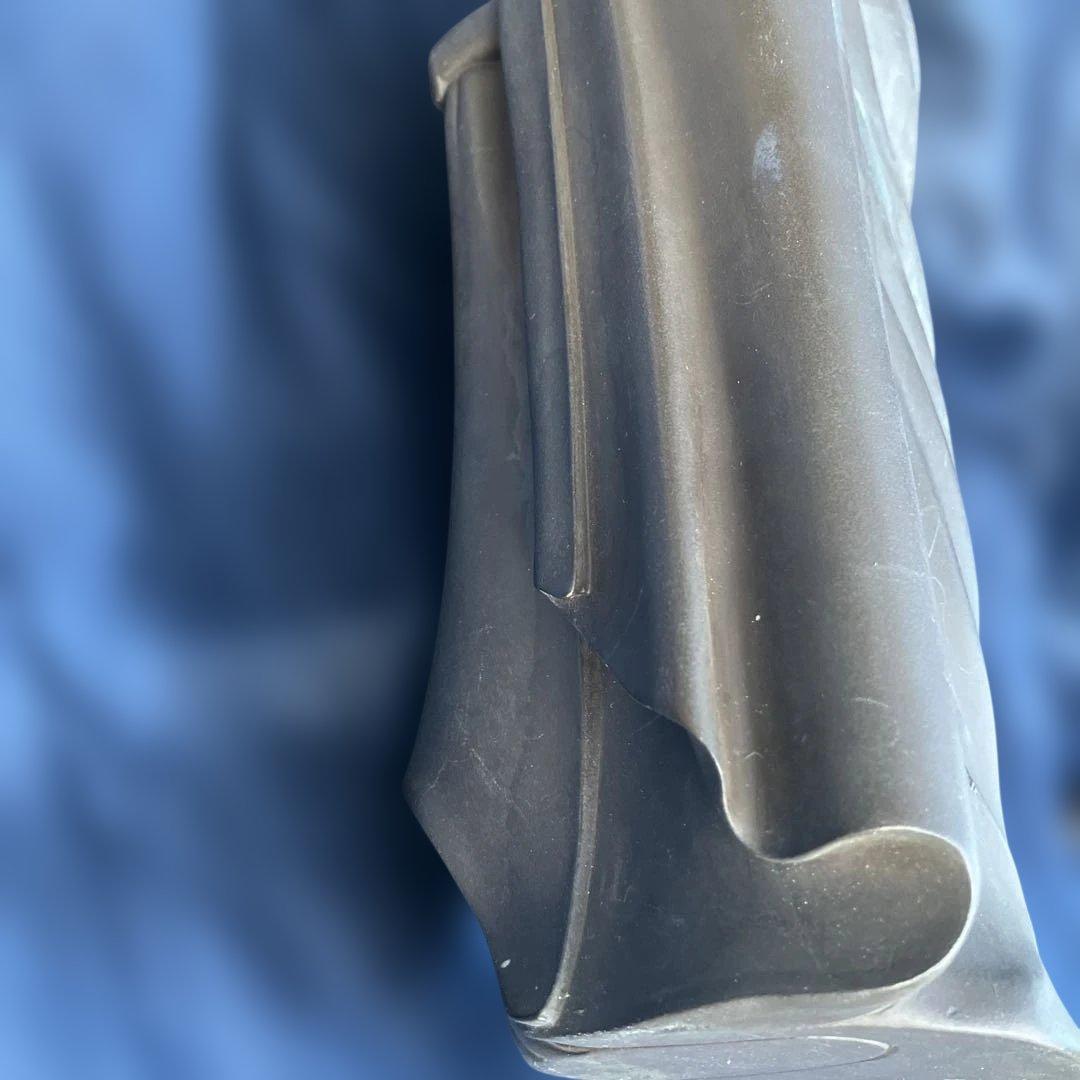 (418)だるま大師の達磨像と思われます。