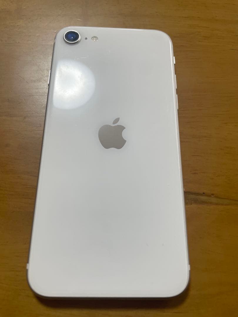 Apple iPhone SE 64GB ホワイト 本体のみ