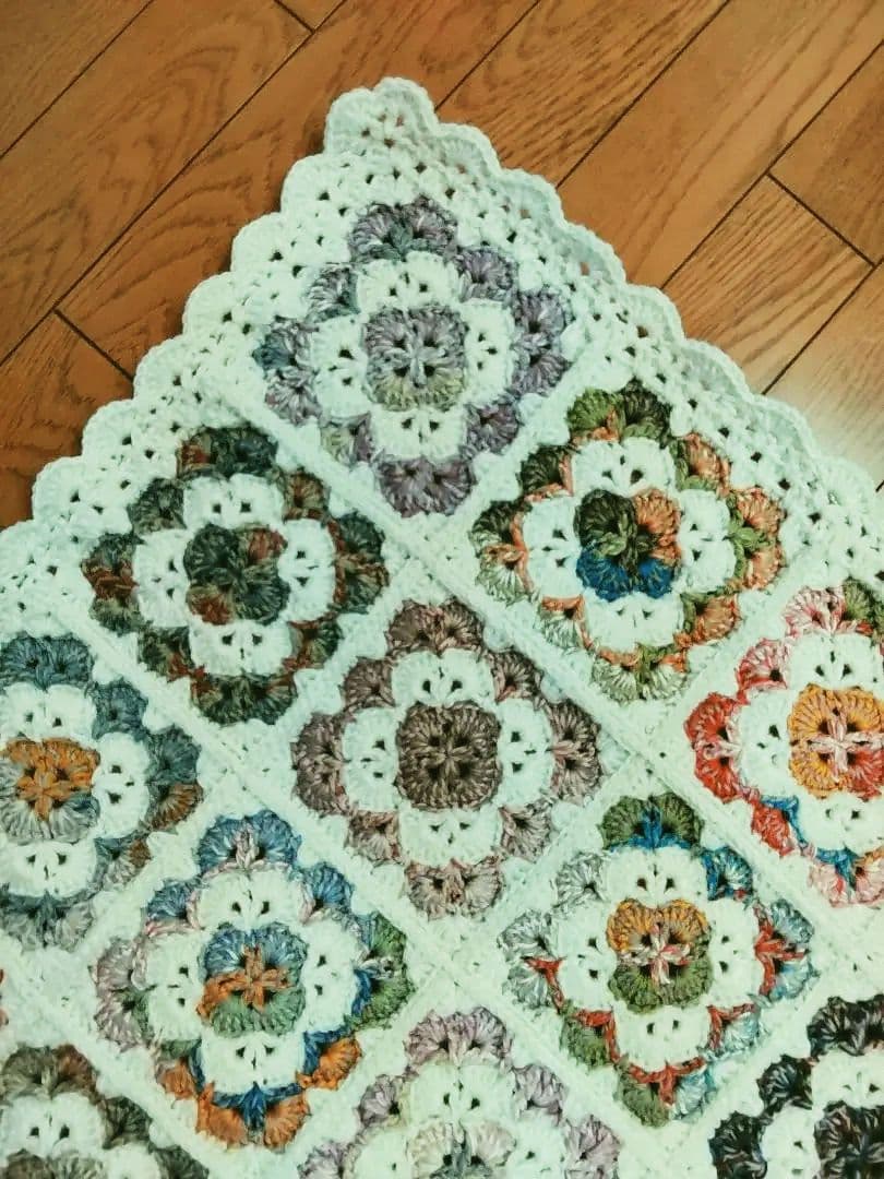 ハンドメイド★かぎ針編★モチーフ編み★貝がらステッチ★ブランケット★マルチカバー