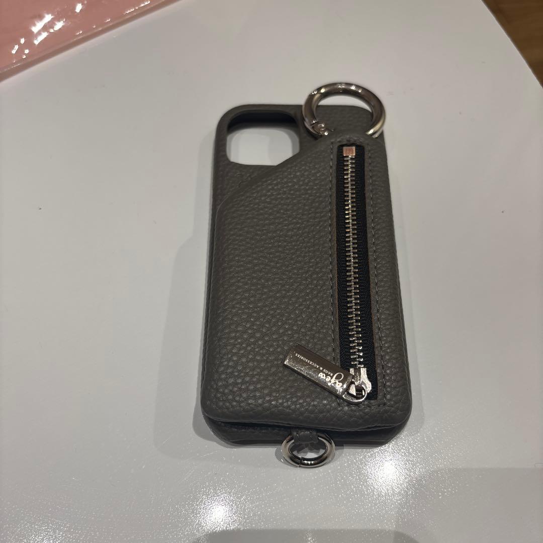 iPhone 15用ajew のスマホケースとストラップ