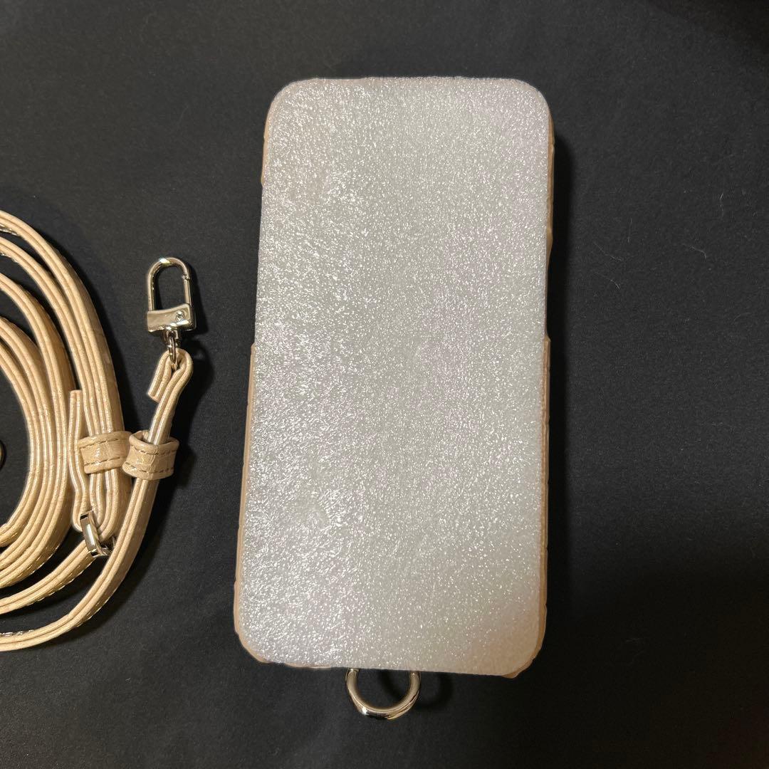 新品❤️ajew iPhone14\16e クロコ型押　ジッパーポケット付ケース