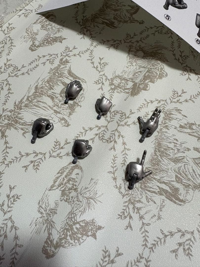 figma Fate/staynightセイバー甲冑Verフィギュア