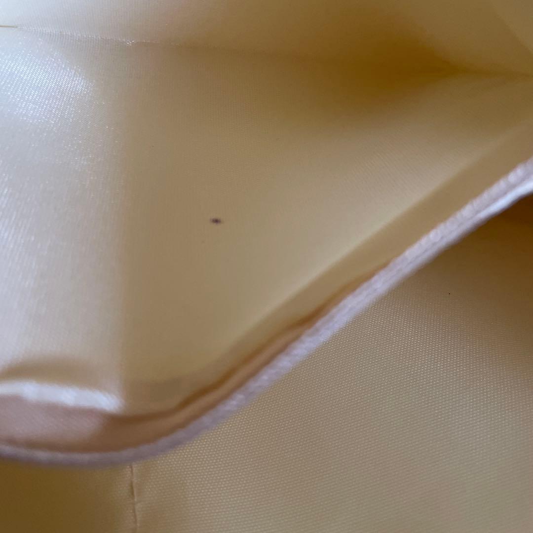 痛バッグ まふまふ A4 白