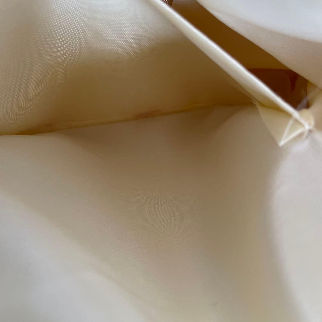 痛バッグ まふまふ A4 白