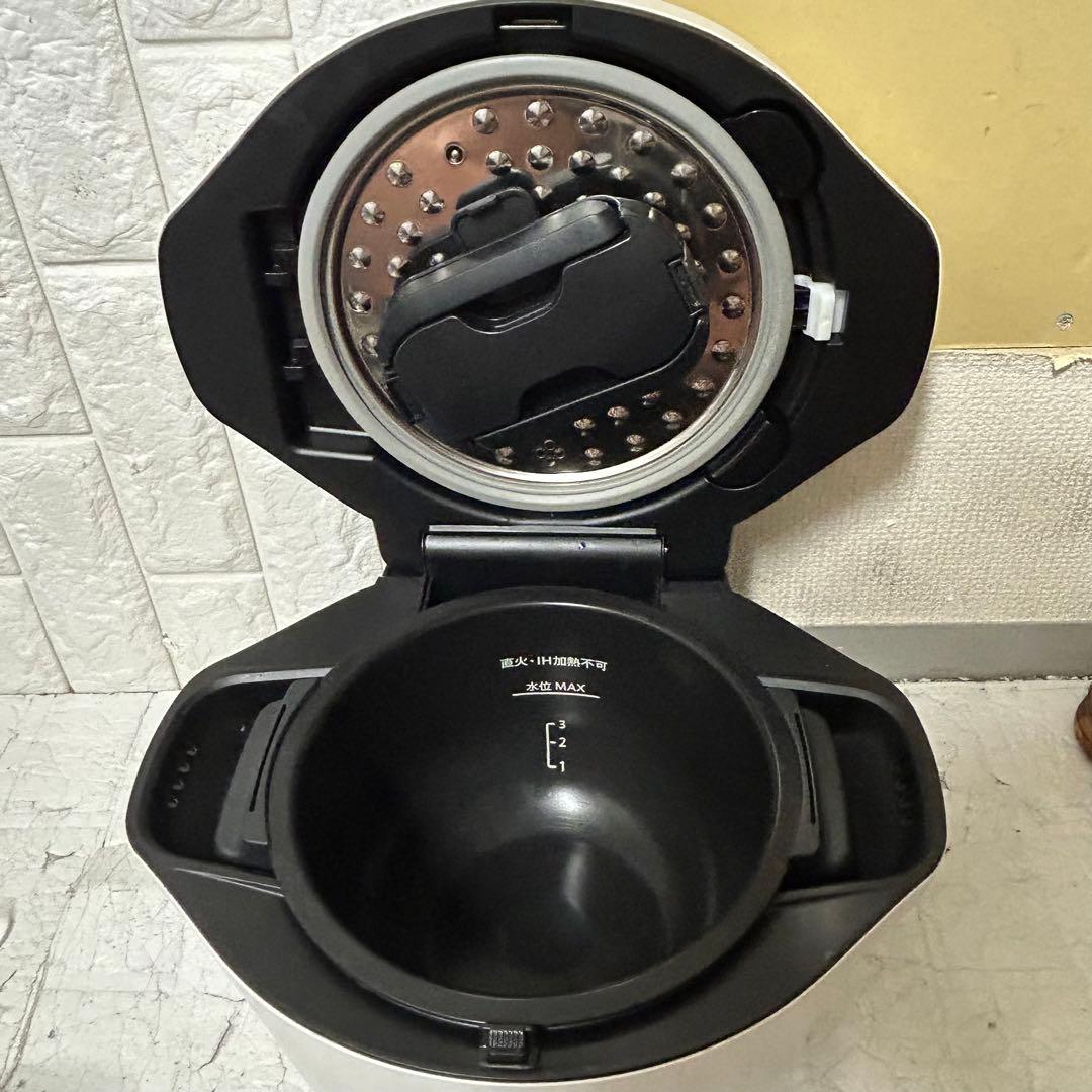 シャープ ヘルシオ ホットクック 1.6L ホワイト　KN-HW16G