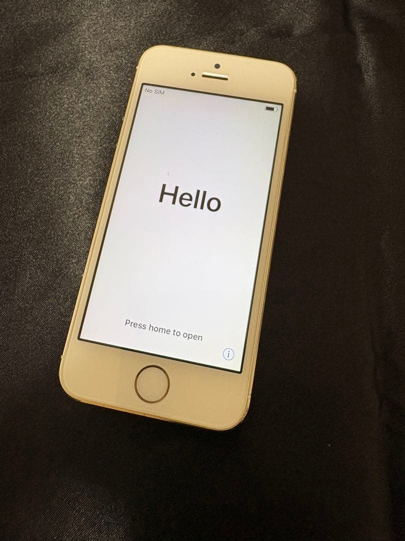 ドコモiPhone5s 本体 美品　ゴールドApple 動作良好　エアドロ可